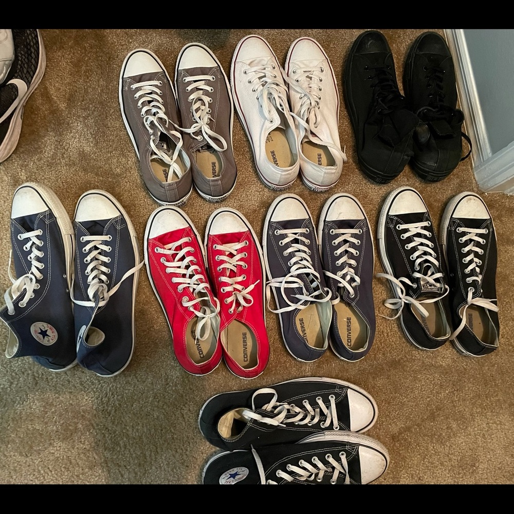 8 pairs of converse shoes